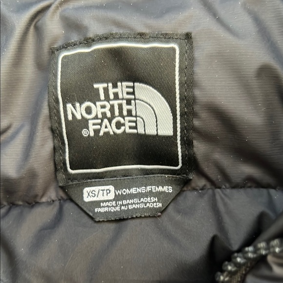 The North Face Black Puffer Vest - Picture 2 of 4